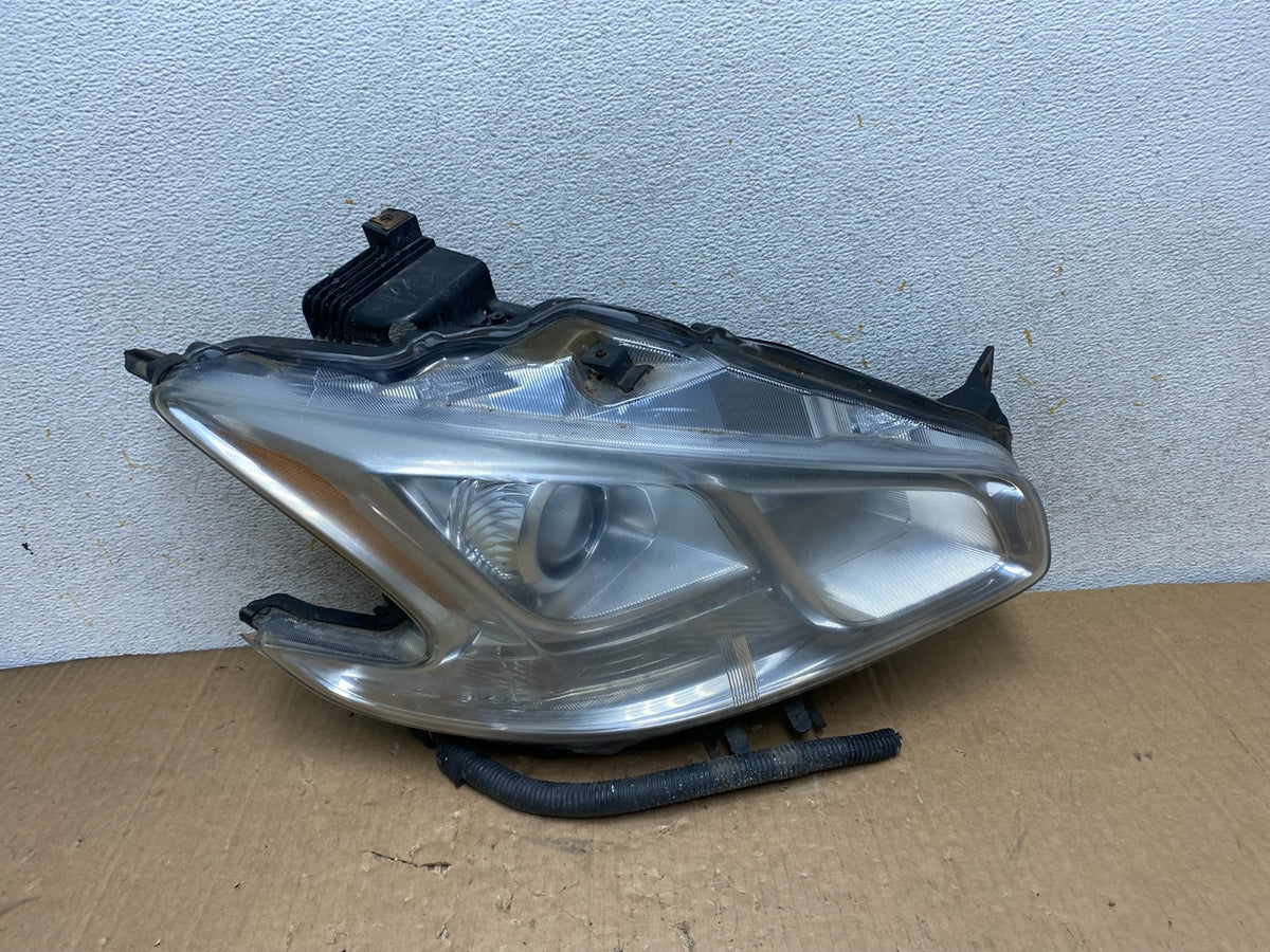 2009 - 2014 Nissan Maxima Headlight Right Passenger Xenon HID AI8976 DW0