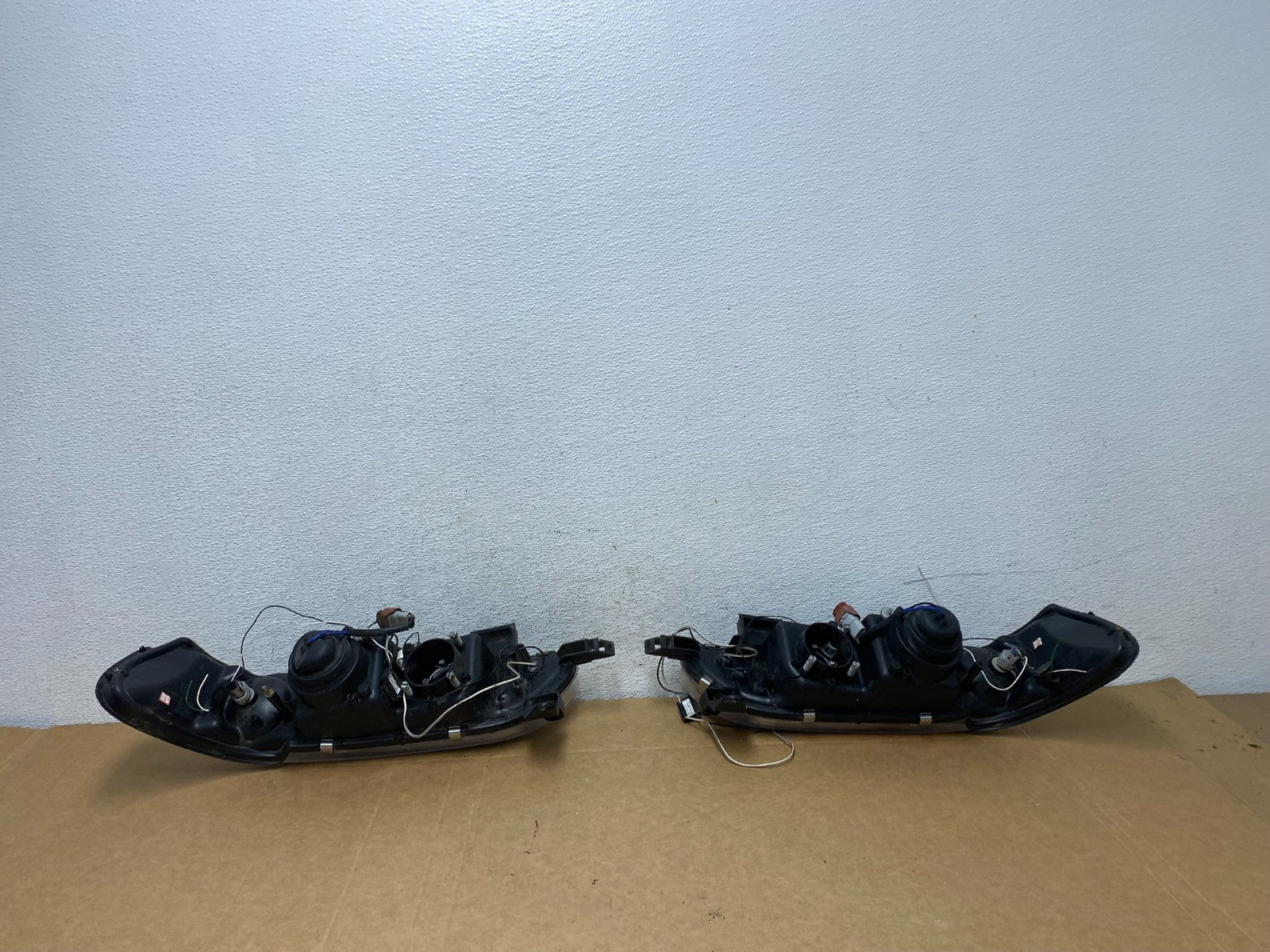 1993 to 1997 Toyota Corolla LED Left+Right Projector Headlights AD52818