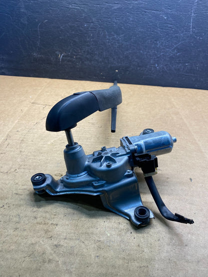 2008 to 2015 Scion xB Rear Wiper Motor ad7534 DG4