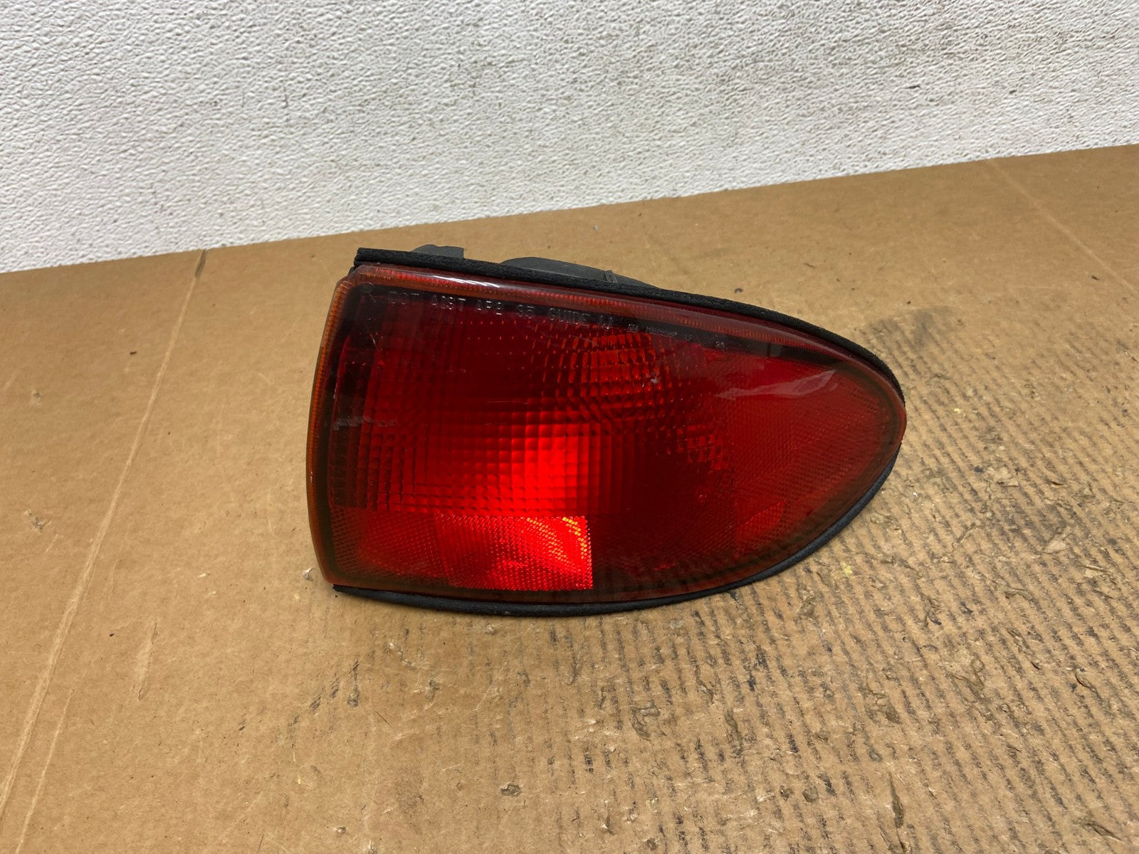 1997 1998 1999 Chevrolet Cavalier Right Passenger RH Tail Light AE1564 LK0