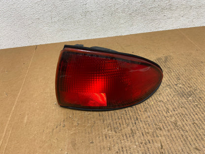 1997 1998 1999 Chevrolet Cavalier Right Passenger RH Tail Light AE1564 LK0