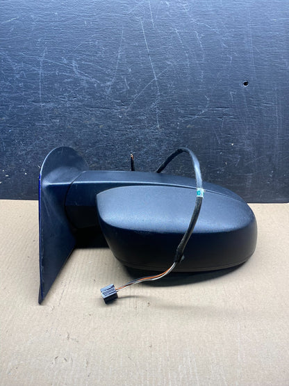 2007-2013 Chevrolet Tahoe Silverado Suburban Right Passenger Mirror AH3244 DG1