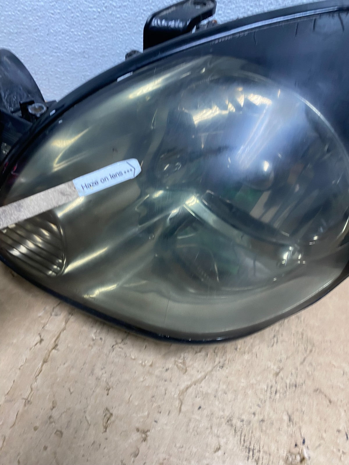 2001 to 2005 Lexus GS430 Gs300 Left+Right Headlights Xenon AD0633 DG4