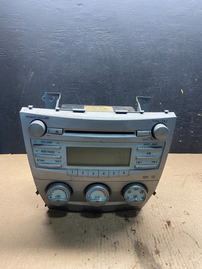 2007 to 2009 Toyota Camry Radio CD Player Climate Control Bezel Q9169 DG0