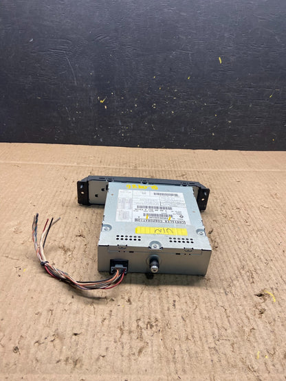 2008 to 2012 Chrysler Town Country DVD Player Receiver Q0986 DG3