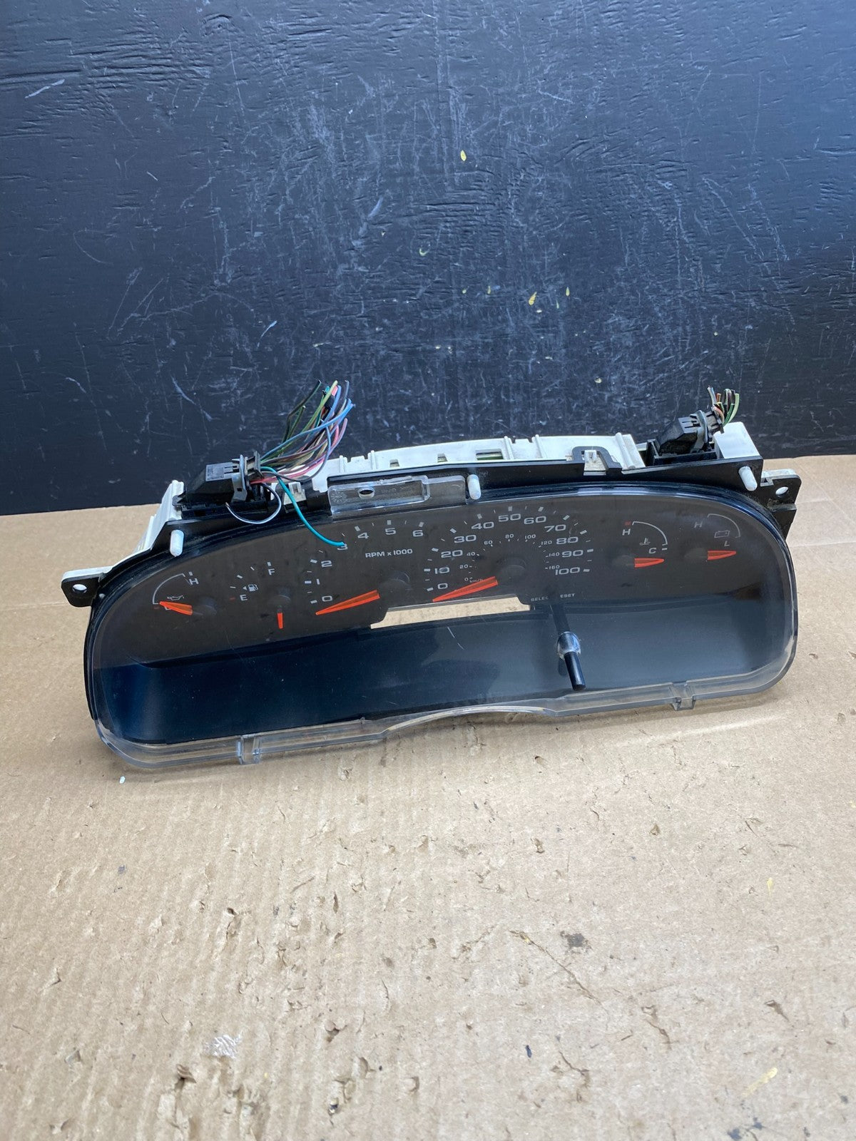 2006 Ford E350 Gauge Speedometer Cluster ac6518 DG0