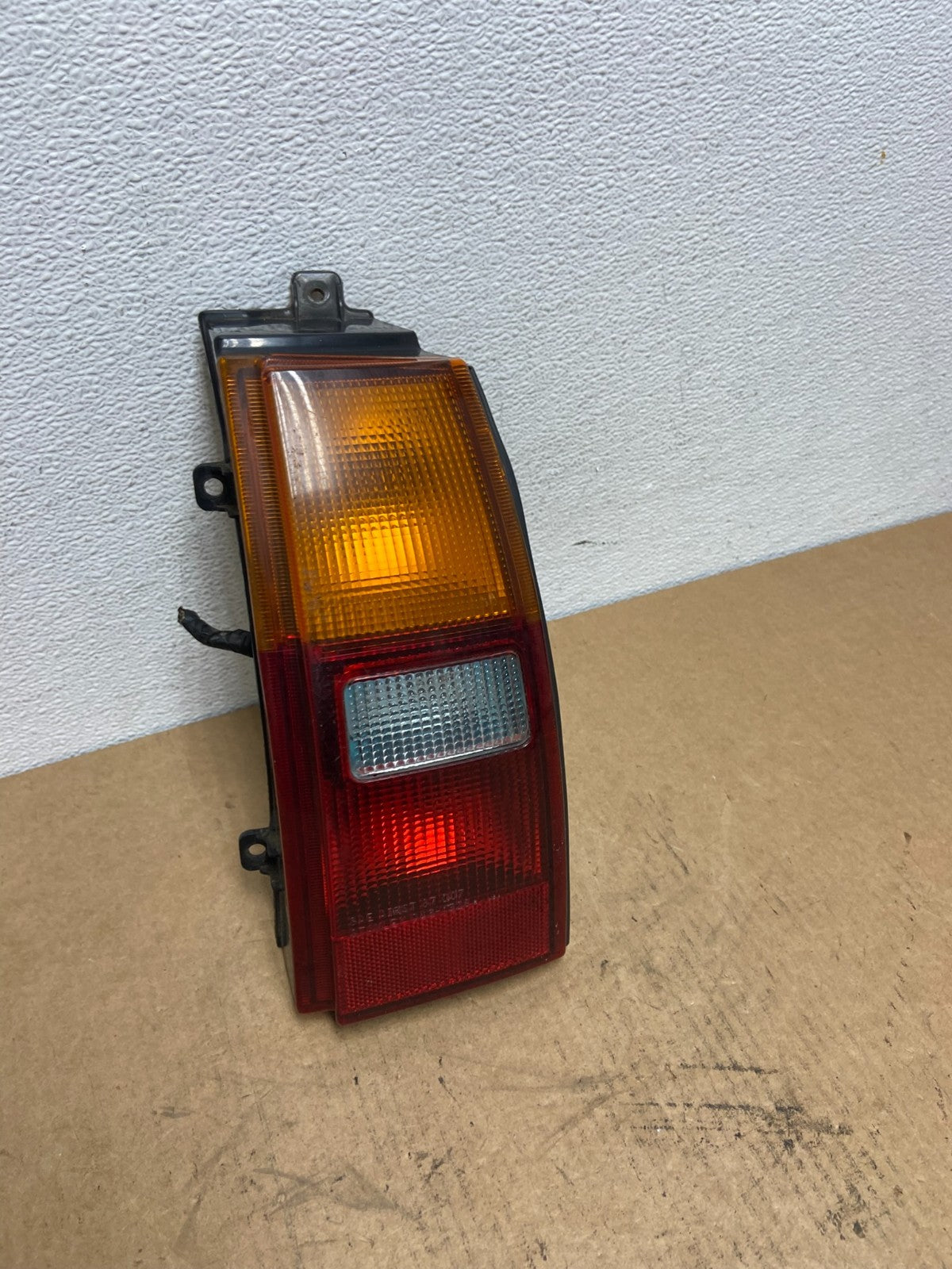 1991-1996 Ford Escort Station Wagon Right Passenger Side Tail Light AC2935 DW2