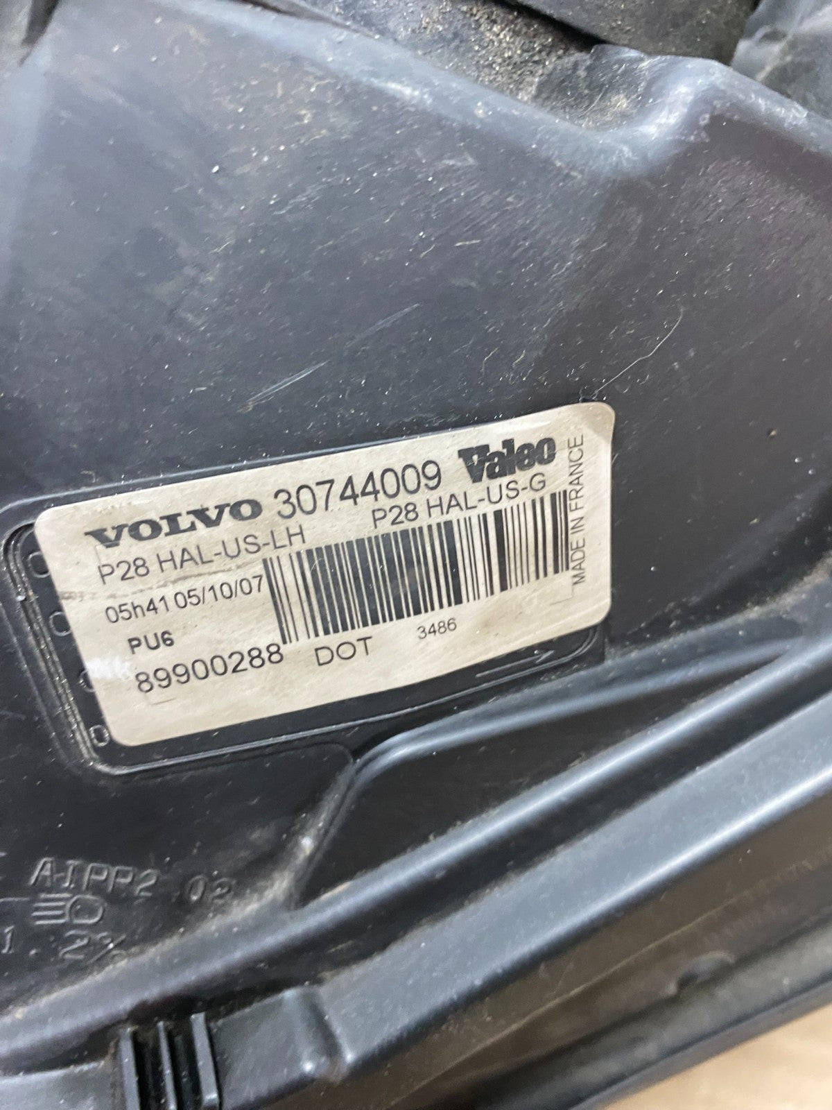 2003-2013 Volvo XC90 Left Driver LH Side Halogen Headlight AH9419 DW9