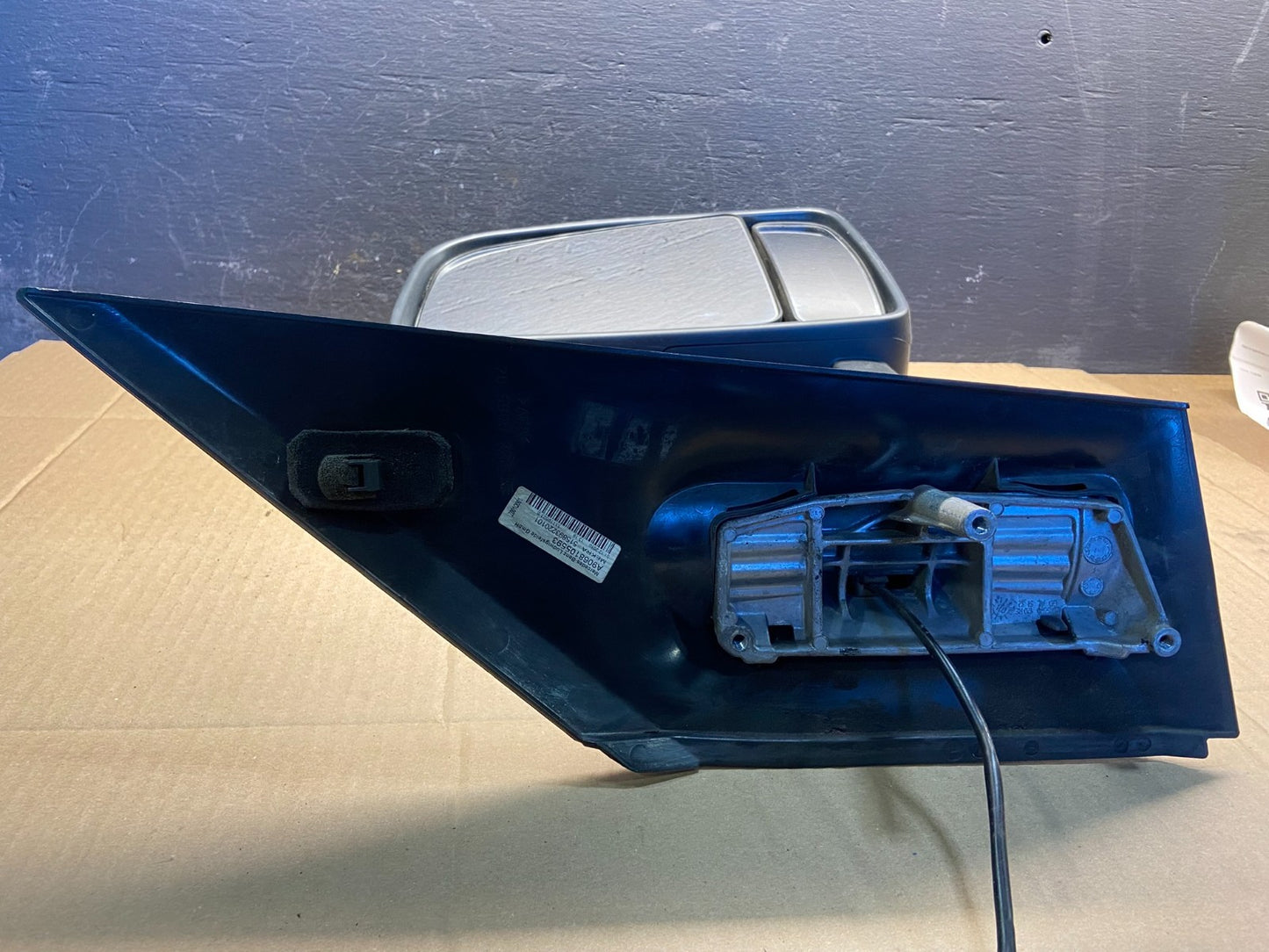 2007 - 2017 Mercedes-Benz Sprinter Right Passenger View Door Mirror OE AD1799 DG4