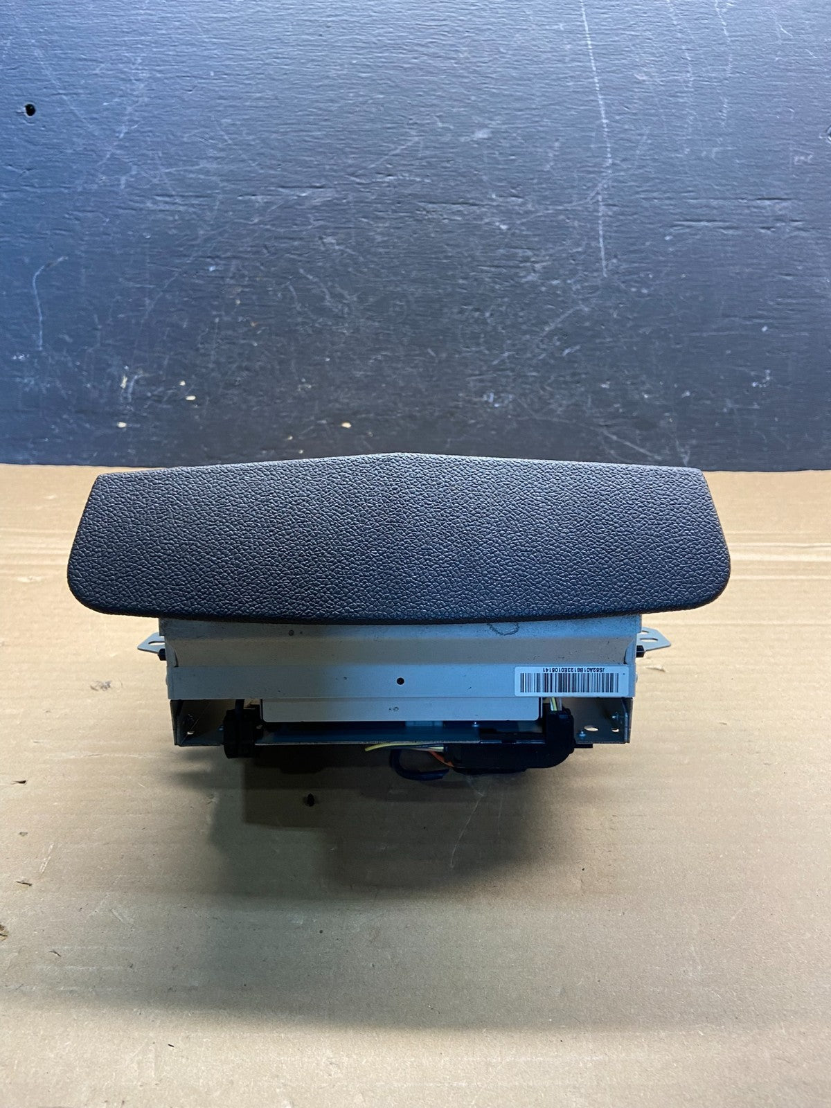 2008 to 2012 Cadillac SRX CTS Audio Radio Screen Display Player ae4579 DG2