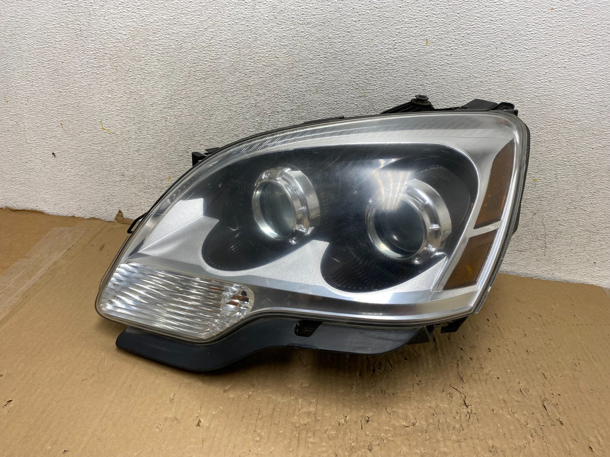 2007 to 2012 Gmc Acadia Halogen Headlight Left Driver LH Side AH2862 DW0