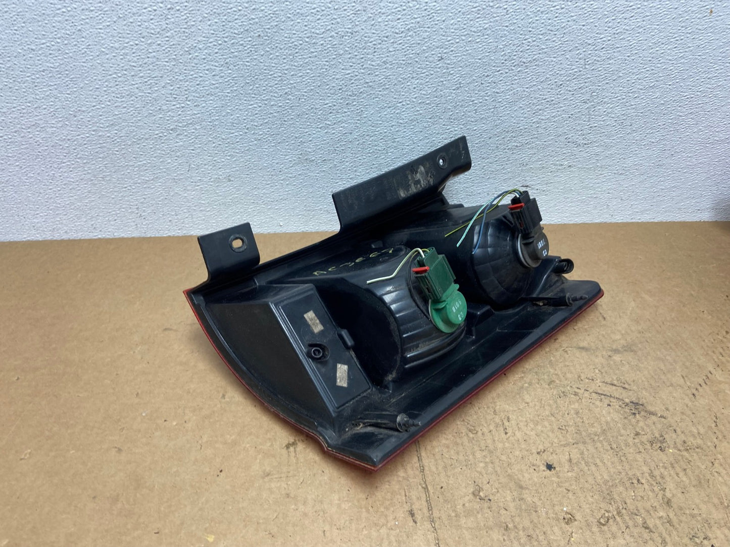 2008-2010 Chrysler Town and Country Left Driver Tail Light Oem AC3667 LK5