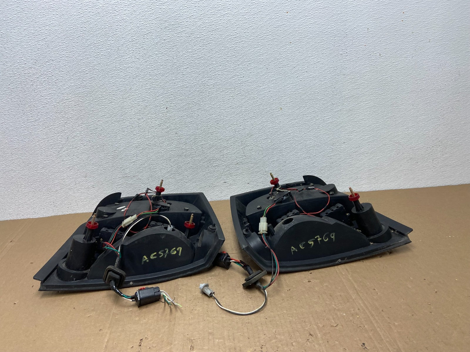 2006 2007 2008 Dodge Charger Left+Right Set LED Tail Lights AC5769 DG6