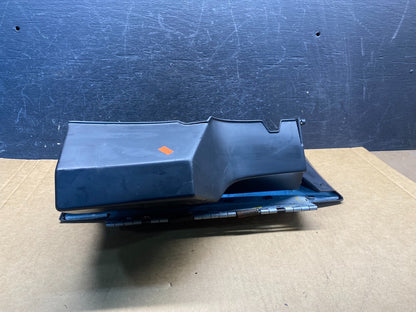 2003 2004 2005 Mercury Grand Marquis Right RH Glove Box ah7072 DG4