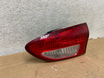 2006 2007 Subaru Tribeca B9 Right Passenger Side Tail Light Inner AH8496 LK1