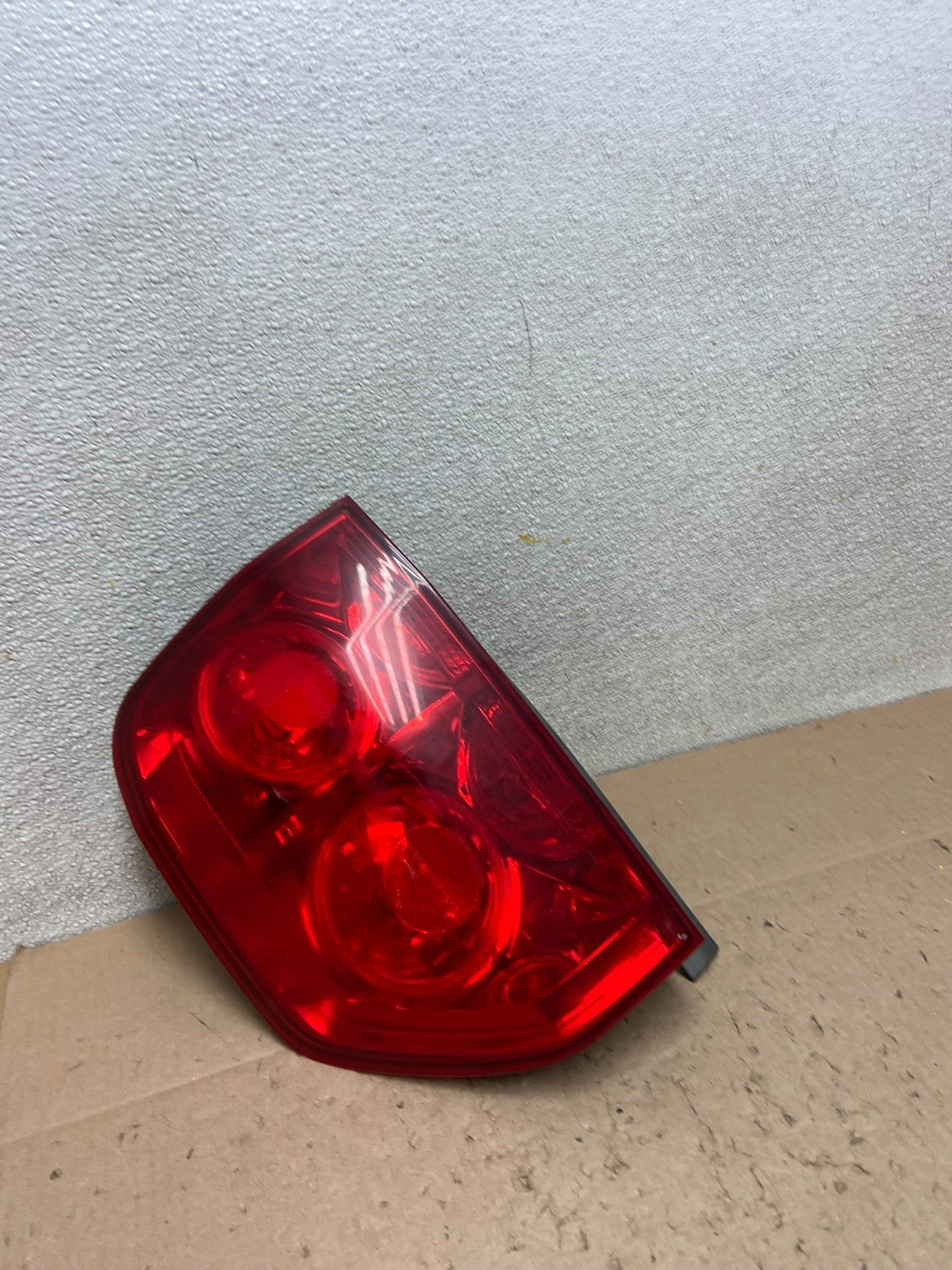 2003 2004 2005 Honda Pilot Left Driver LH Side Tail Light Z6422 DW2