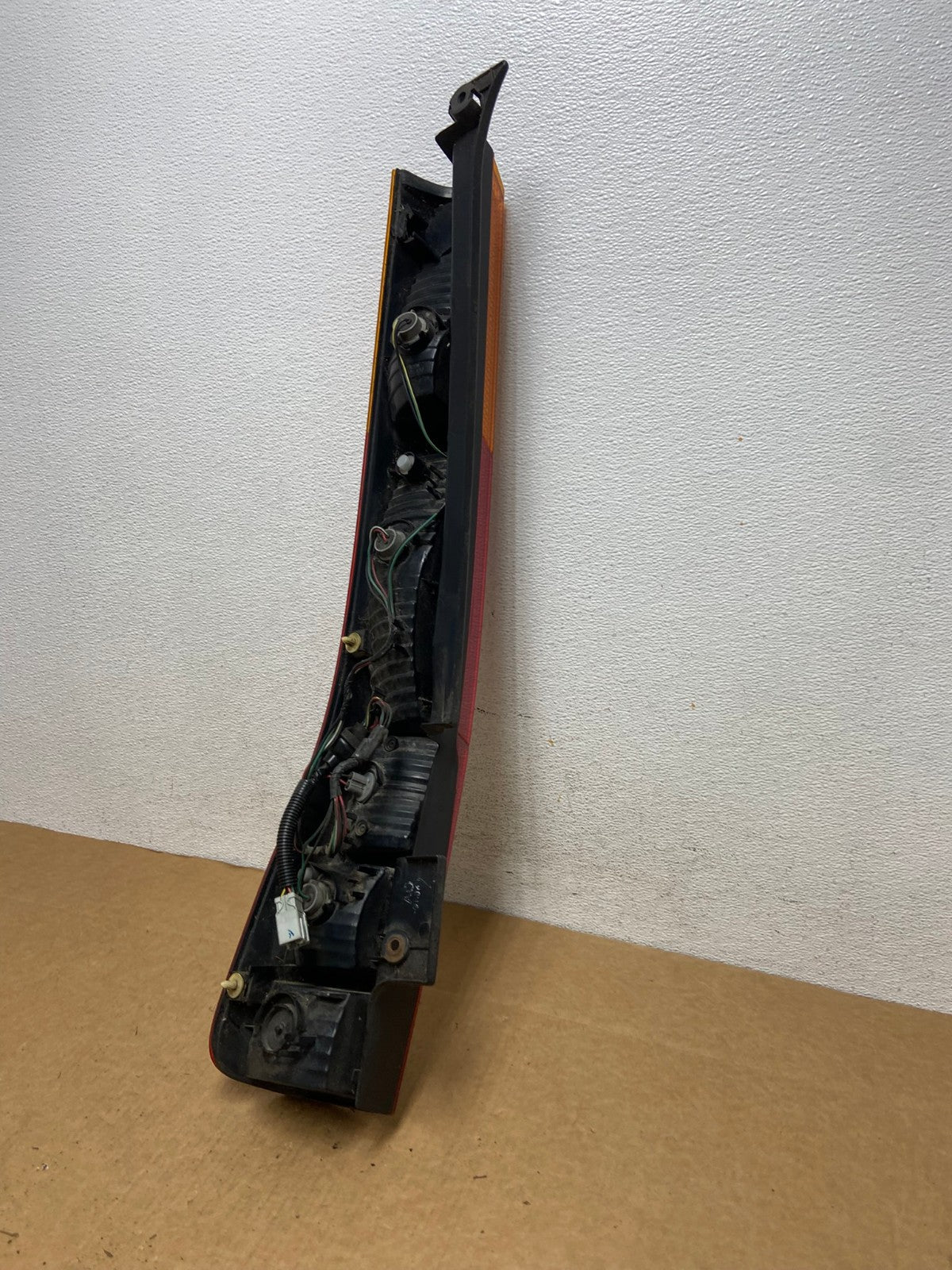 2002 - 2004 Honda Crv Cr-v Right Passenger Rh Side Tail Light AD4536 LK7