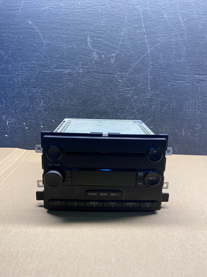 2004 to 2008 Ford F150 Mustang Radio Stereo Audio AM/FM AG3497 DG0