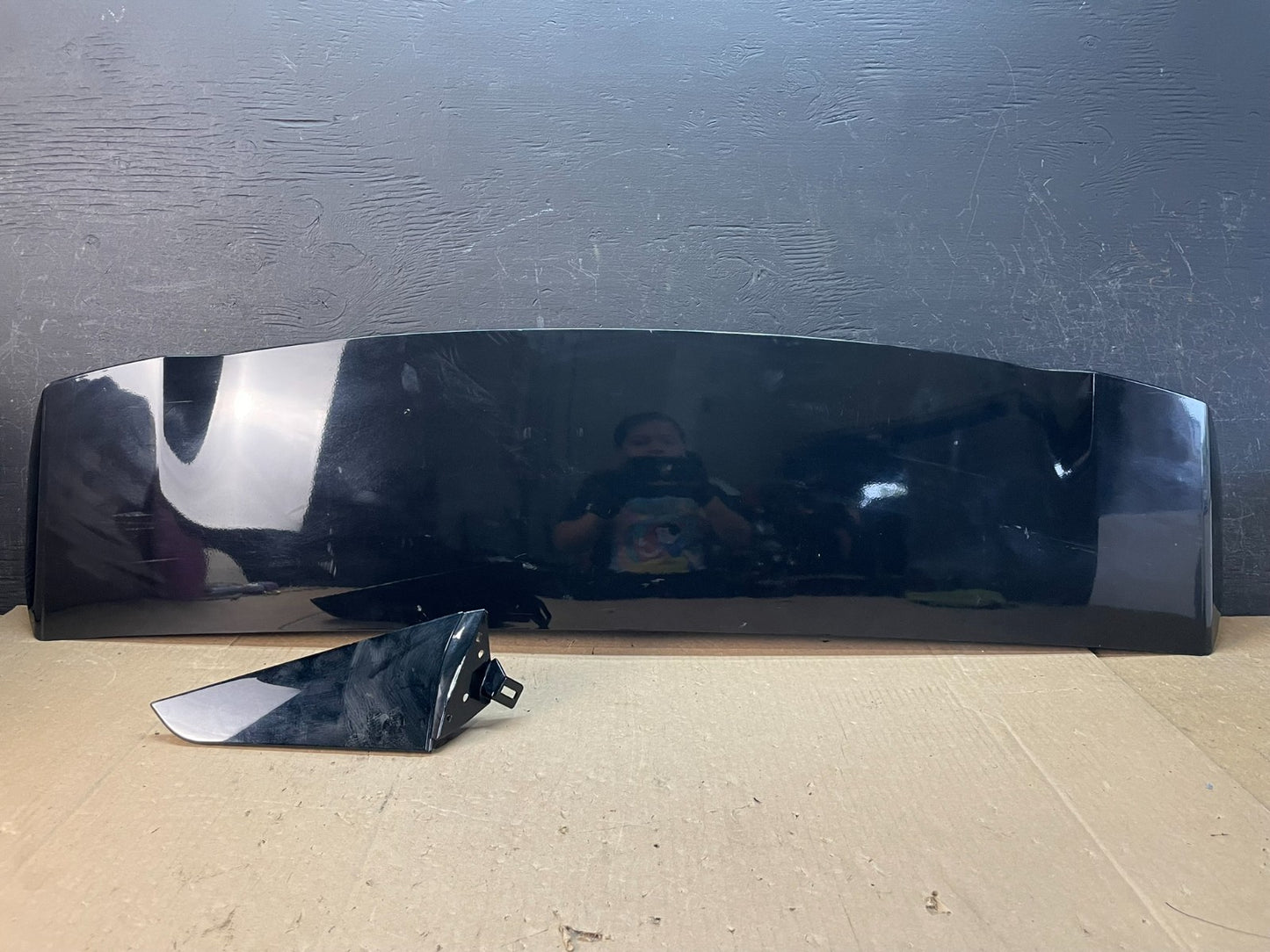 2020 to 2023 Ford Explorer Rear Liftgate Spoiler Wing AD5815 DG0