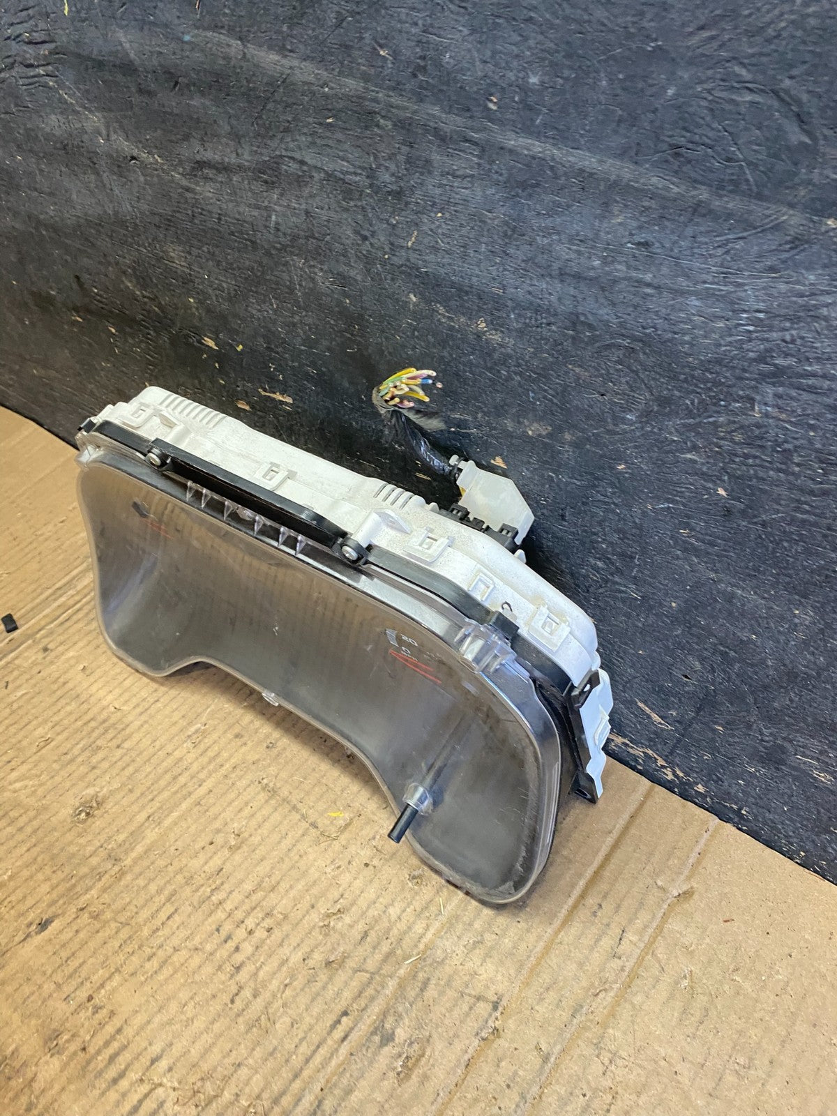 2014 Ford E150 E250 E350 VAN Gauge Speedometer Cluster OEM s8721 DG1