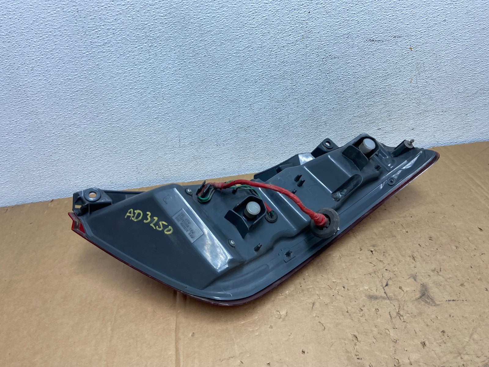 2006 2007 Nissan Murano Left Driver LH Side Tail Light AD3250 LK5