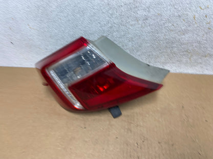 2012 2013 2014 Toyota Camry Left Driver LH Side Tail Light AI3287 LK1