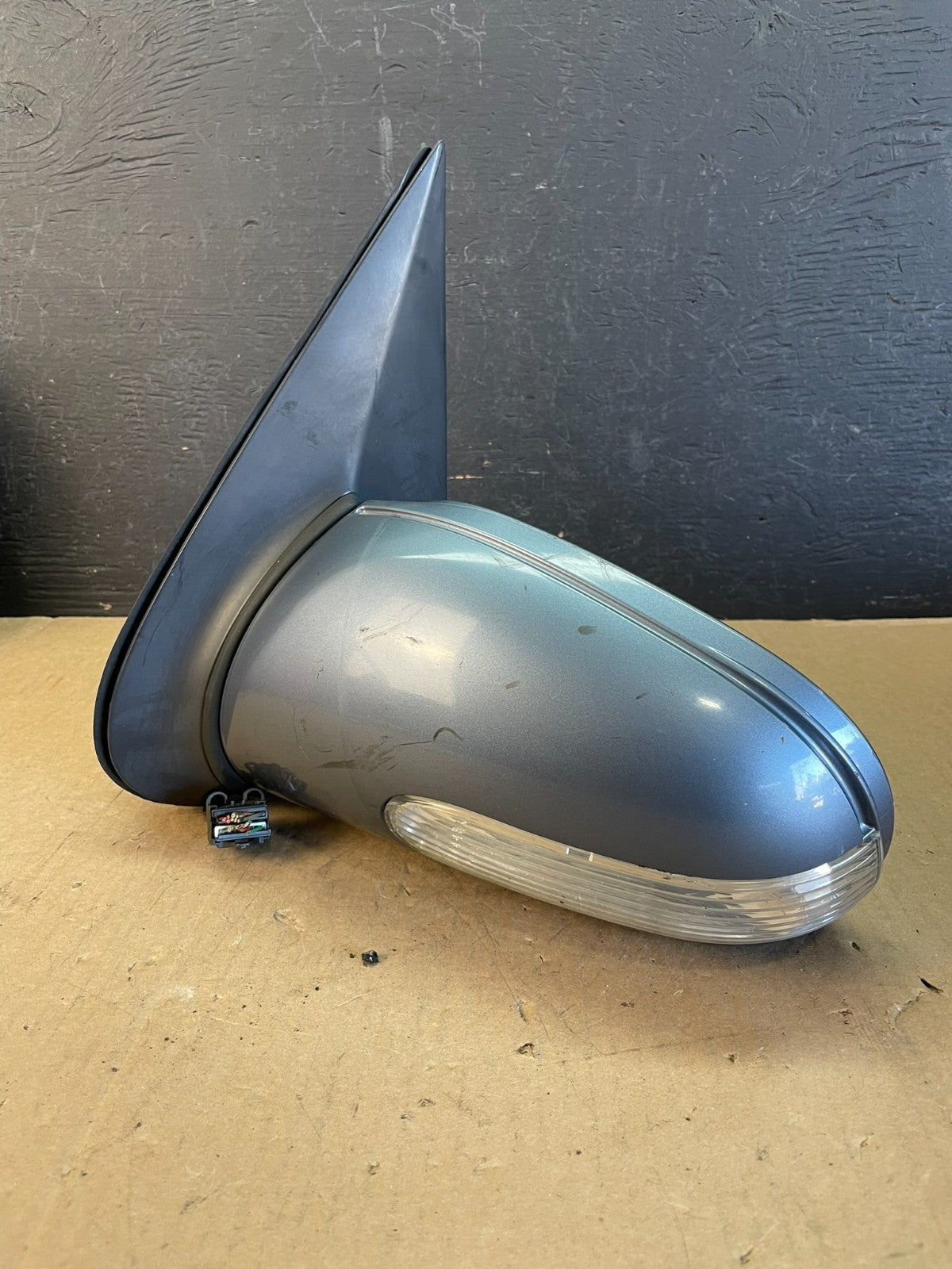 2002 to 2005 Mercedes ML Left Driver LH Side View Door Mirror AD5610 DW1
