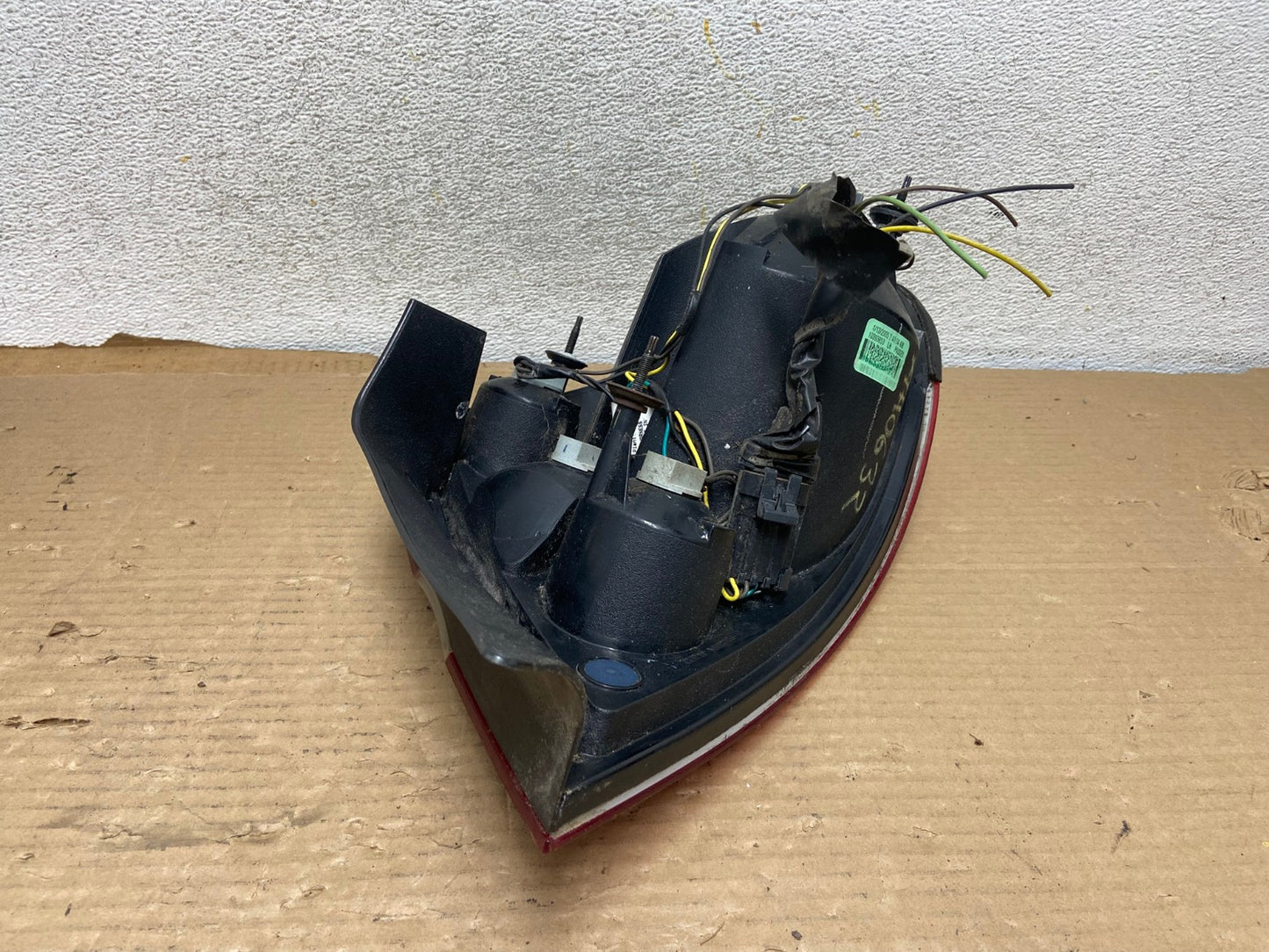 2005 to 2009 Buick Lacrosse Left Driver LH Side Tail Light AH0632 LK5