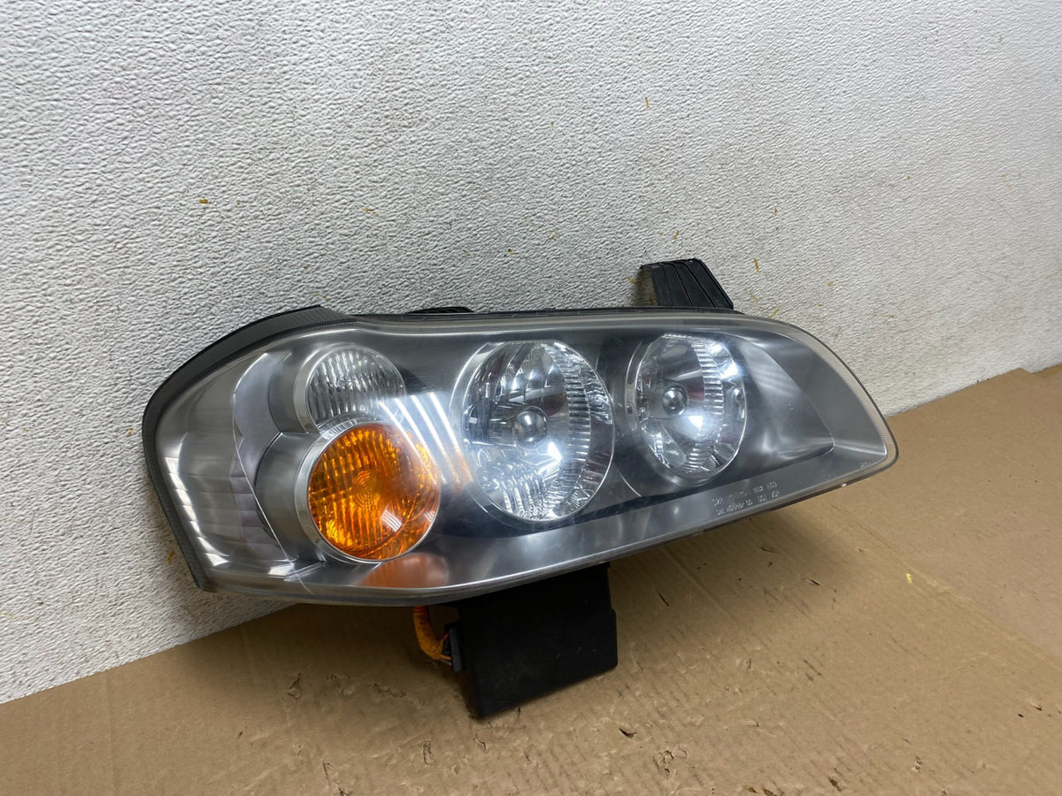 2002-2003 Nissan Maxima Right Passenger RH Headlight Xenon HID AI1312 DW2