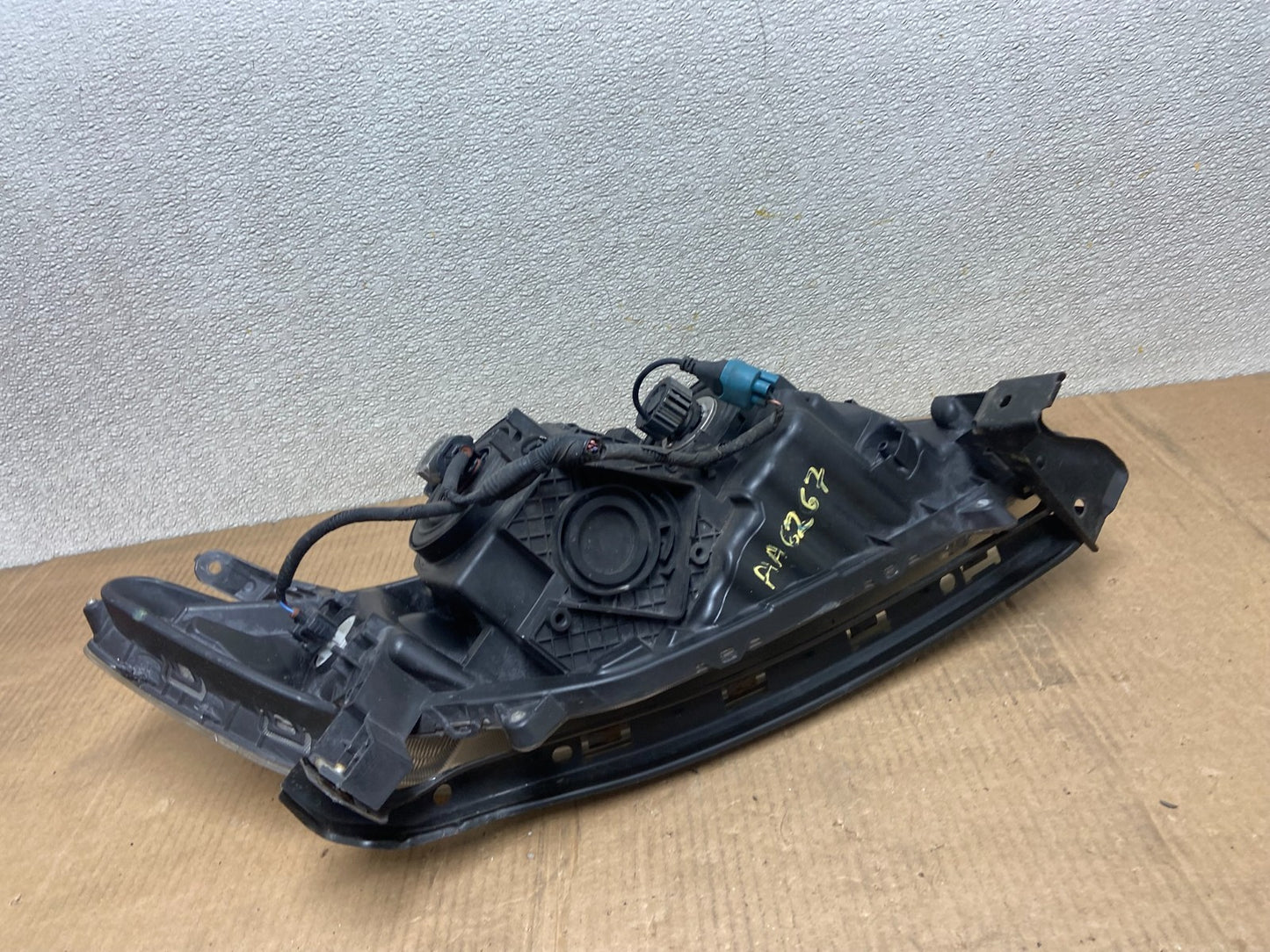 2011 to 2013 Honda Odyssey Front Left Driver LH Headlight Halogen AA6267 DW7