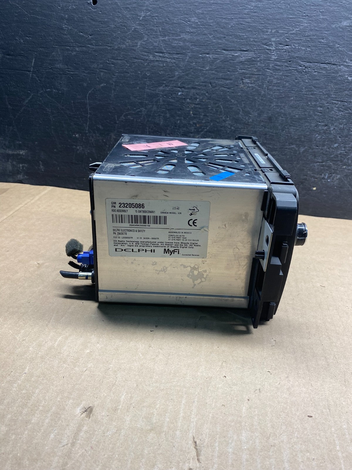2013 2017 GMC Acadia Radio Display Screen AM/FM AUX AE7883 DG2