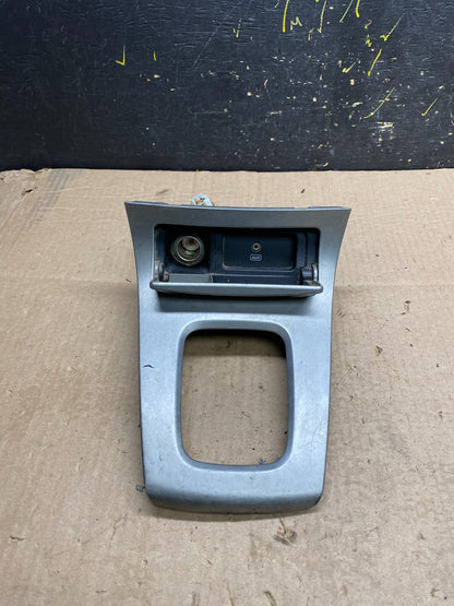 2003 - 2008 Subaru Forester Center Console Shifter Bezel  Trim Z0176  DG2