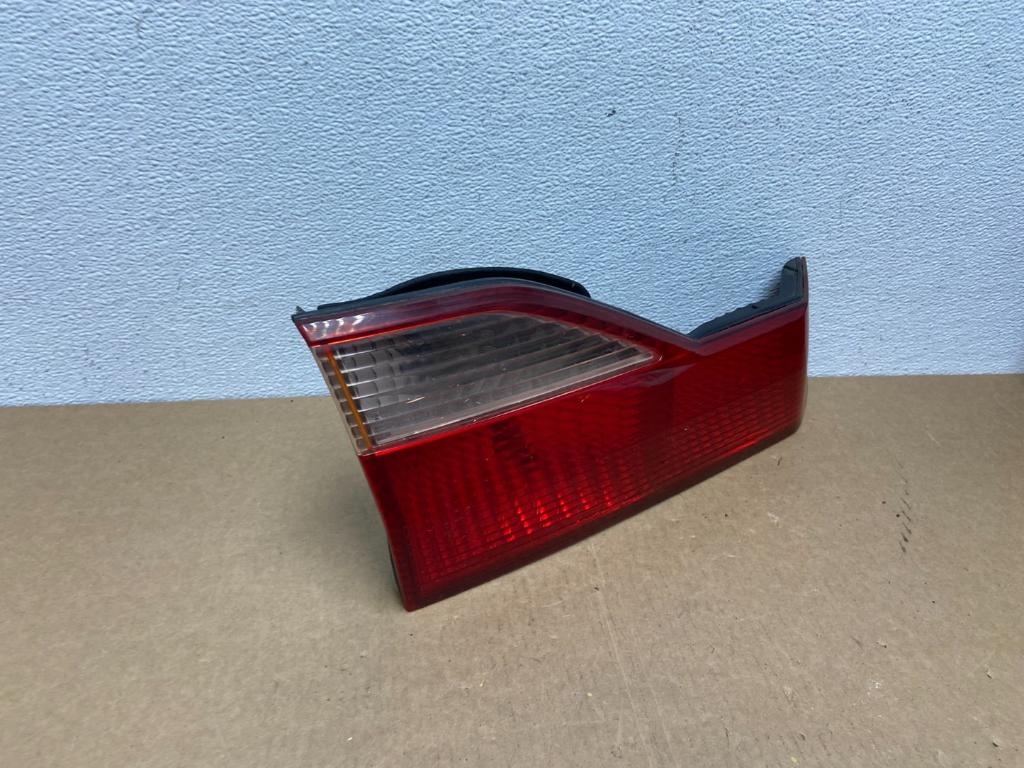 1998 to 2000 Honda Accord Left Driver LH Side Inner Tail Light OEM AC0045 DW2