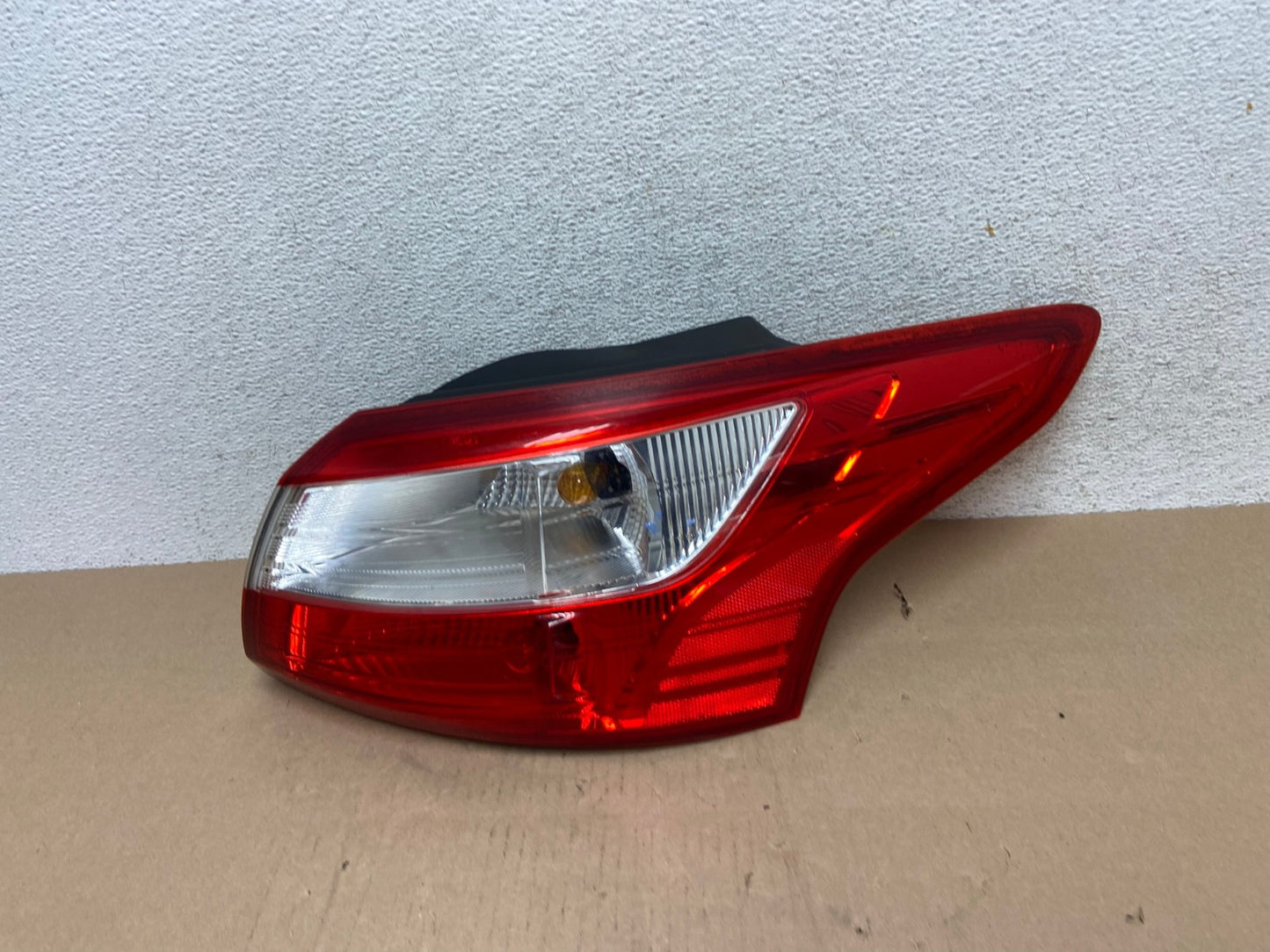 2012 2013 2014 Ford Focus Sedan Right Passenger Rh Side Tail Light AG6653 LK0