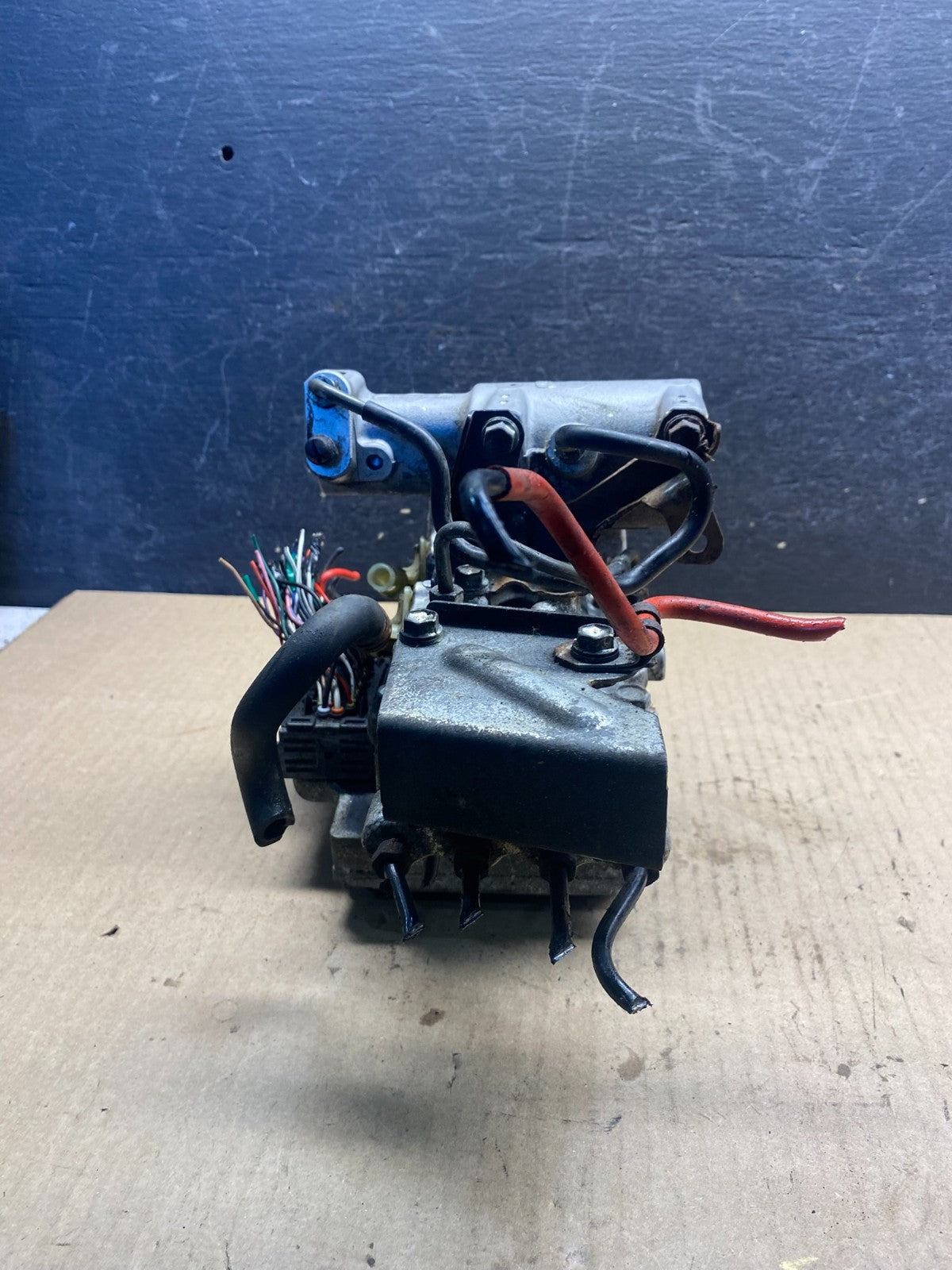 2010 - 2015 Toyota Prius ABS Brake Pump Anti Lock Module ah1710 DG2