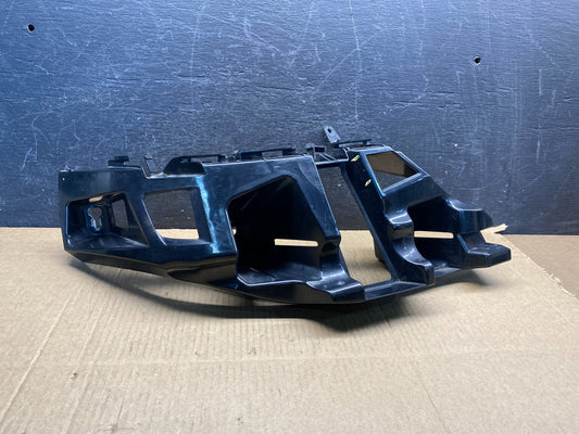 2015 - 2017 Mercedes S550 Coupe Rear Left Bumper Mounting Bracket AH1987 DG0