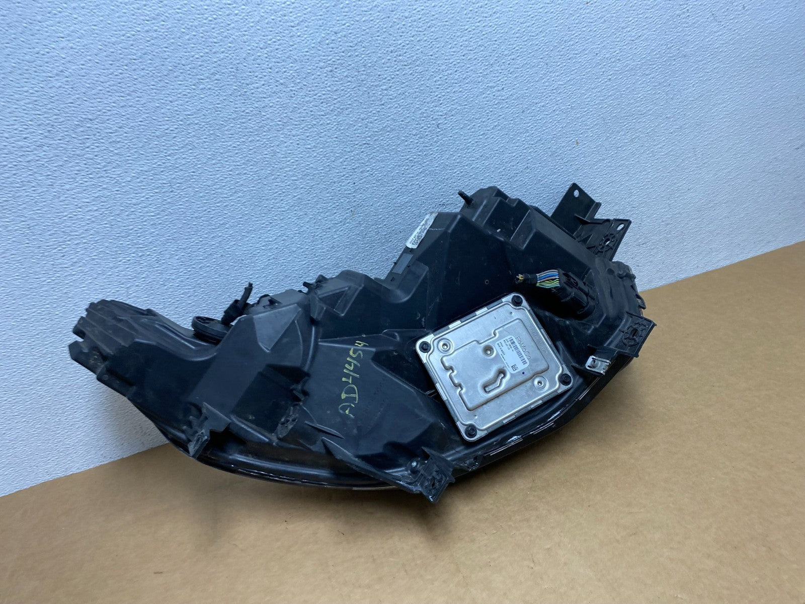 2020-2023 Ford Explorer Left Police Interceptor w/Module Headlight AD4454 DW8