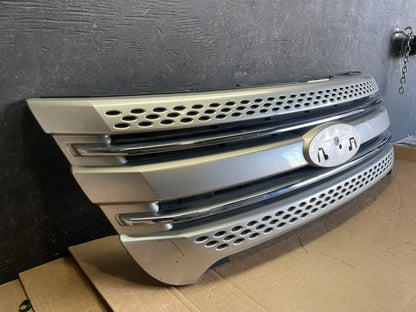 2011 to 2015 Ford Explorer Upper Front Grill Grille Oem ab3003 DG2
