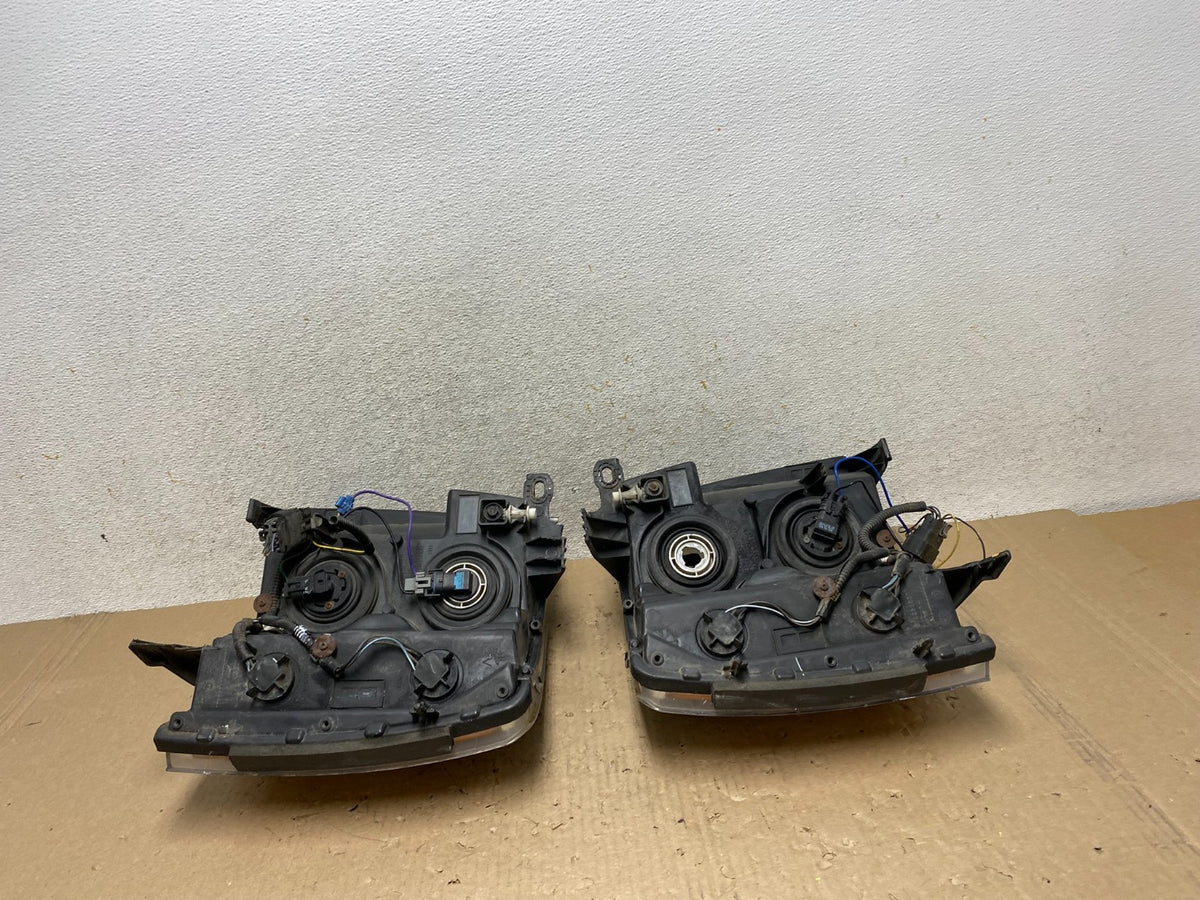 2007 to 2014 Chevrolet Silverado Left+Right Side Headlights AJ2323 DW14