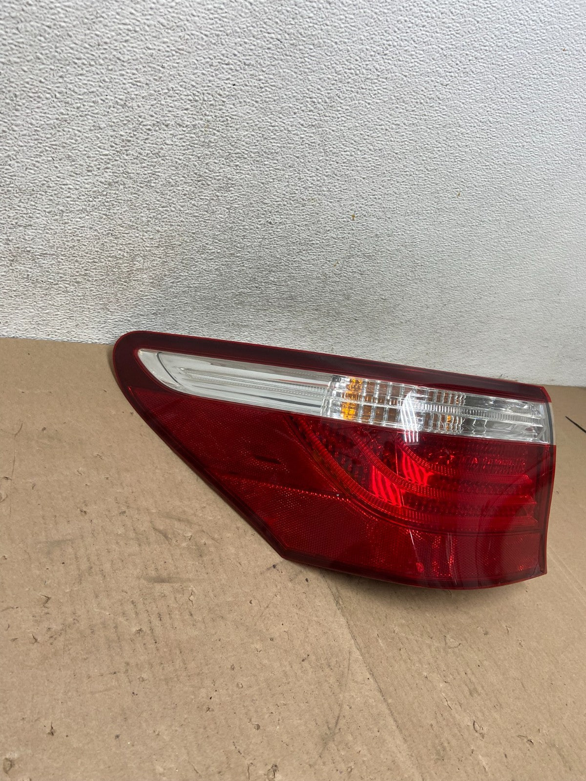 2007-2009 Lexus LS460 LS600H Left Driver LH Side Tail Light AG46942