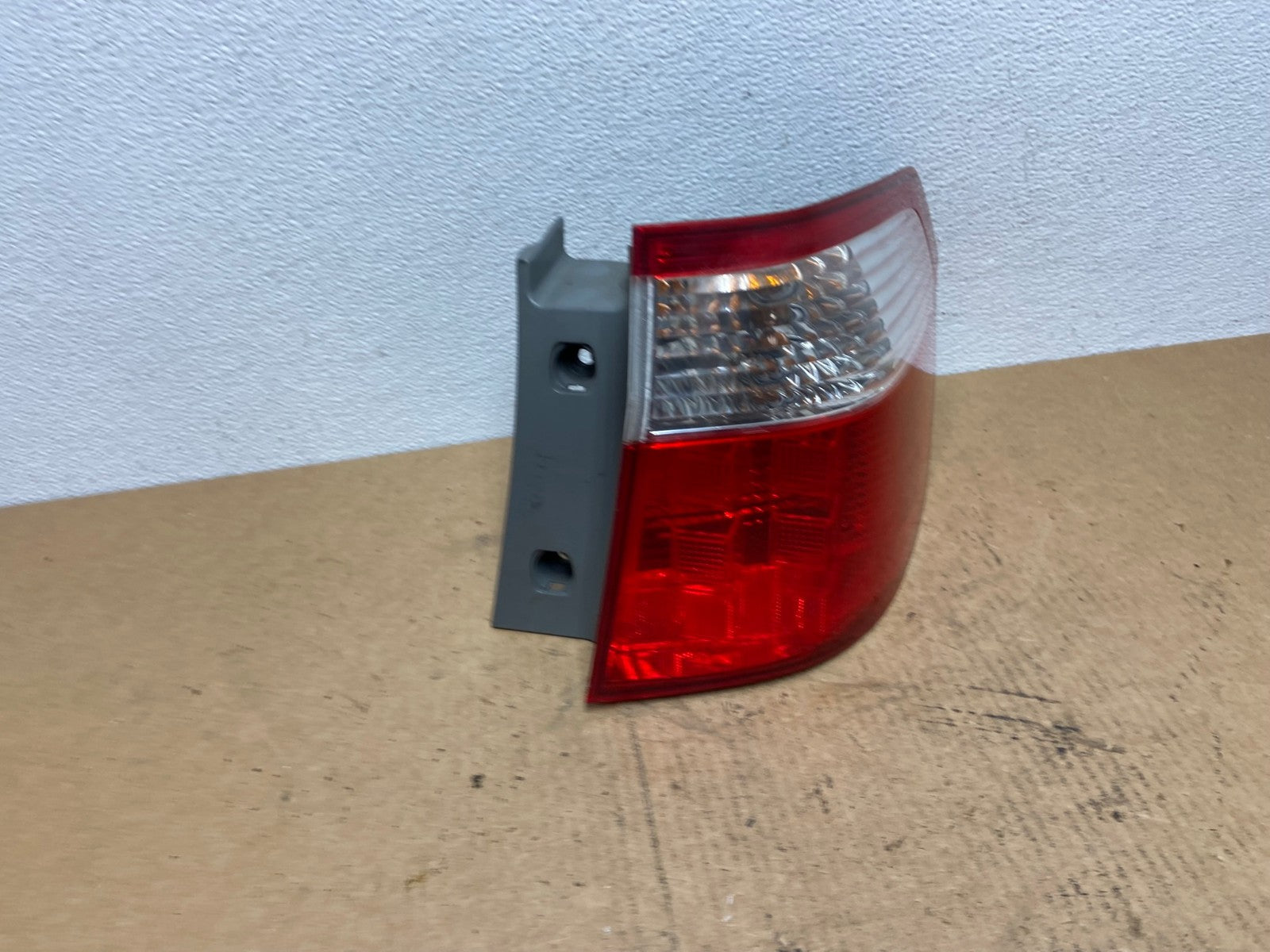2005 2006 2007 Honda Odyssey Right Passenger RH Side Tail Light AC3068 LK2