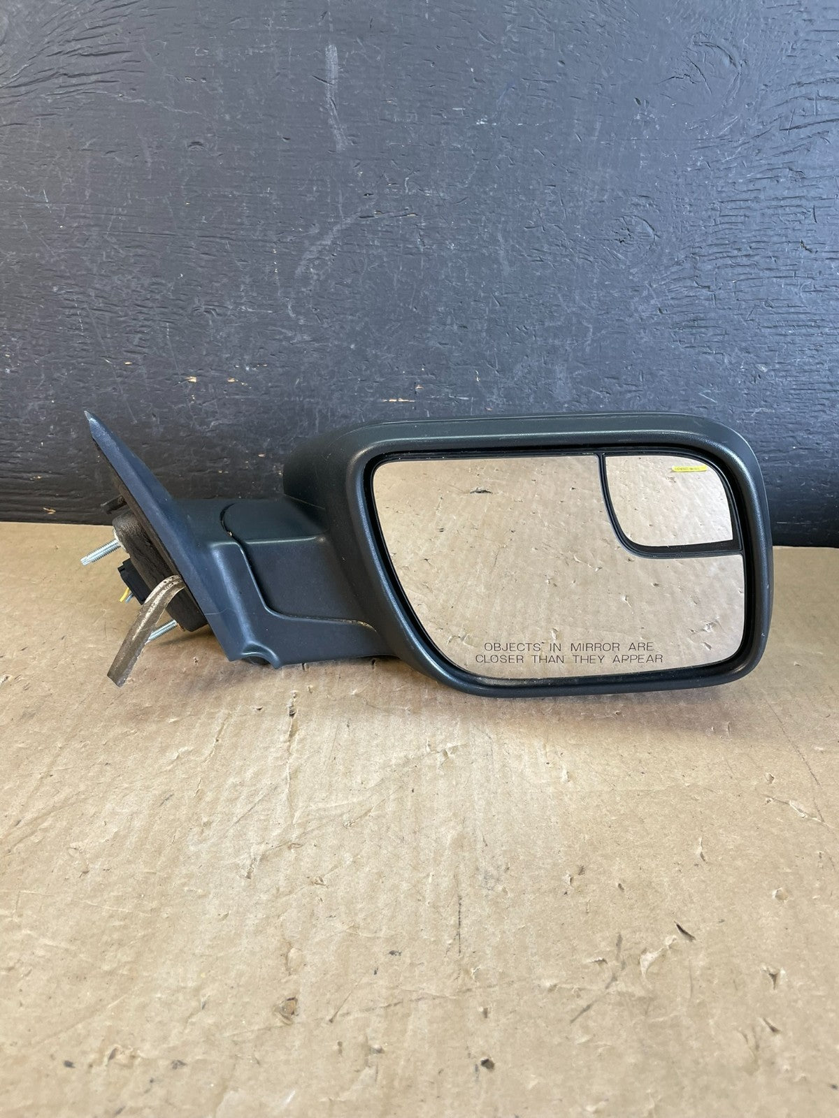 2011 to 2015 Ford Explorer Right Passenger View Door Mirror AD5895 DW7
