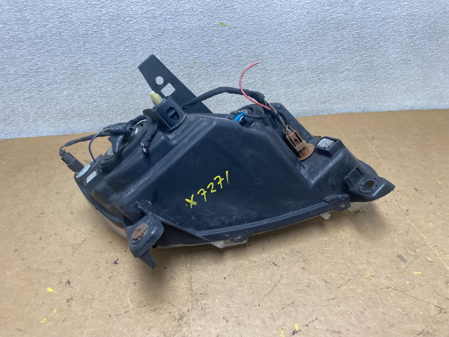 2011 to 2013 Jeep Grand Cherokee Halogen Left Driver Lh Headlight Oem X7271 DW9