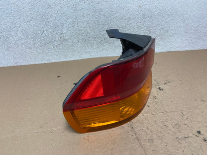 2002 2003 2004 Honda Odyssey Left Driver LH Side Tail Light AF4795 LK2