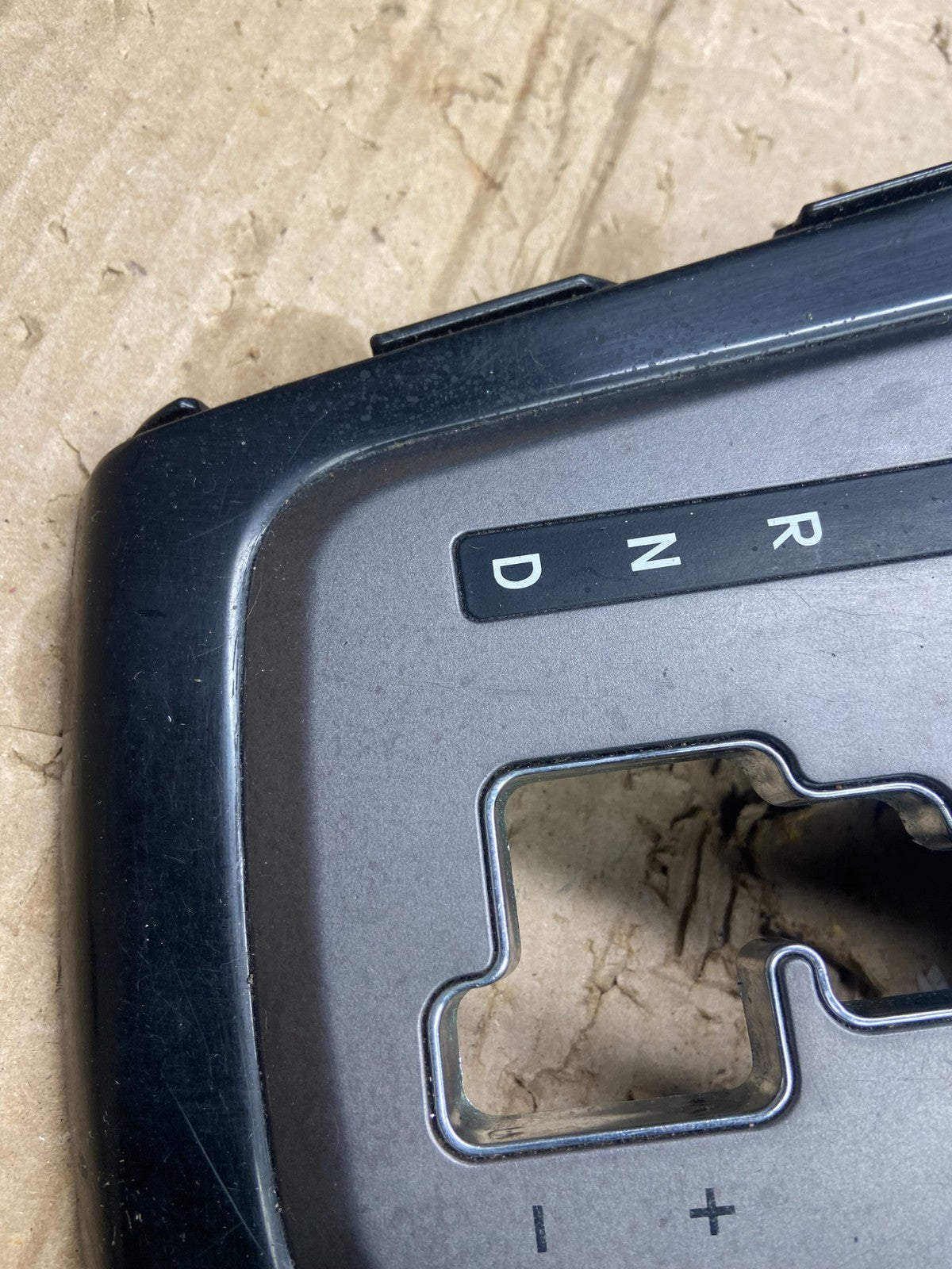 2011 - 2013 Hyundai Elantra Shifter Bezel Center Console Storage Oem X6491 DG5
