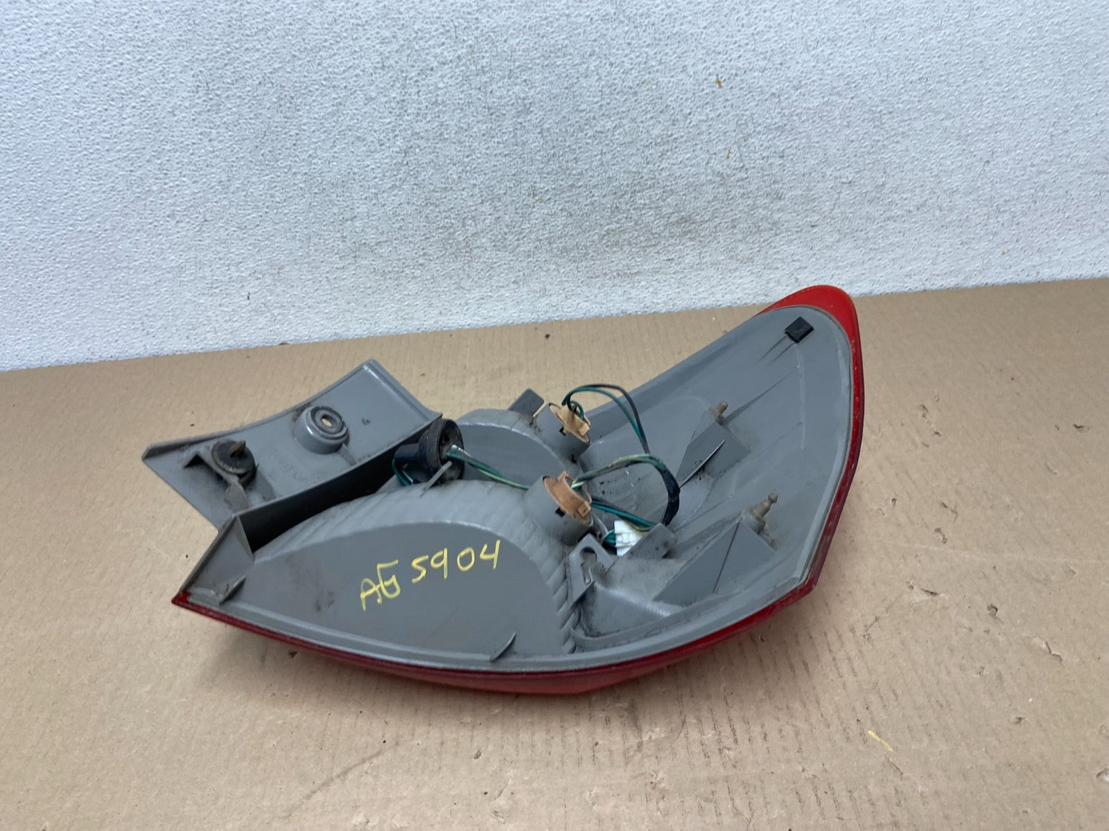 2008 to 2015 Nissan Rogue Left Driver Lh Side Tail Light AG5904 DW5