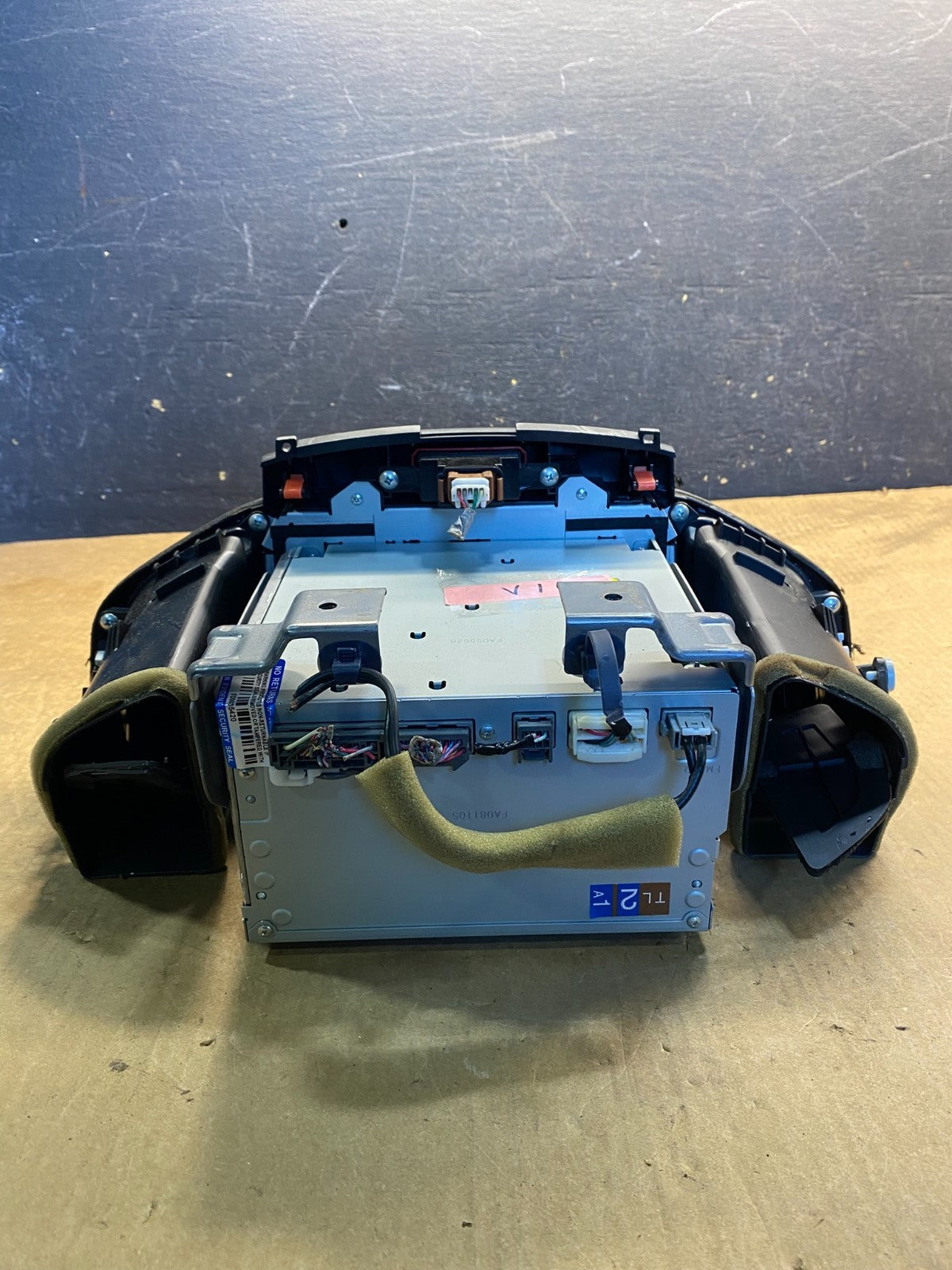 2009 to 2010 Acura TSX AM/FM CD Player Radio Audio System Air Vent AA3053 DG5