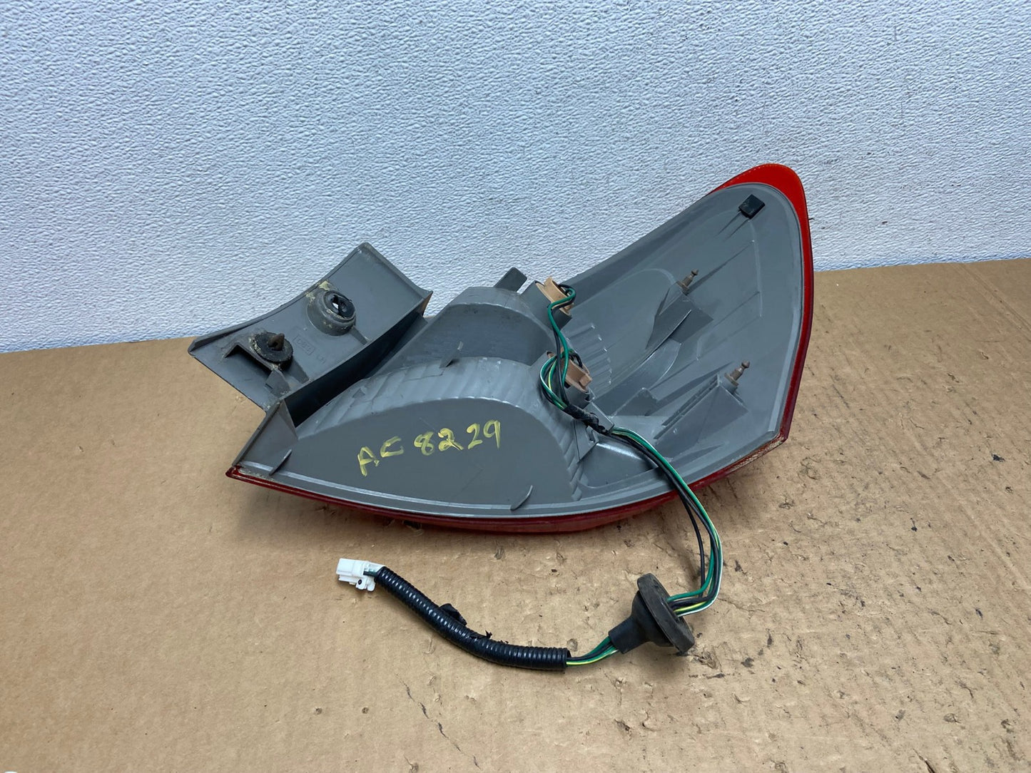 2008 to 2015 Nissan Rogue Left Driver Lh Side Tail Light AC8229 LK5