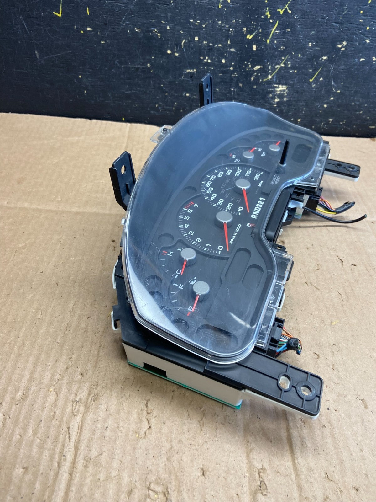 2004 2005 Ford Explorer Speedometer Cluster Gauge Oem AA8007 DG2
