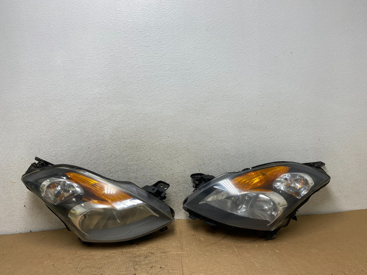 Sedan 2007 2008 2009 Nissan Altima Left+Right Set Headlights AI8002 DW0